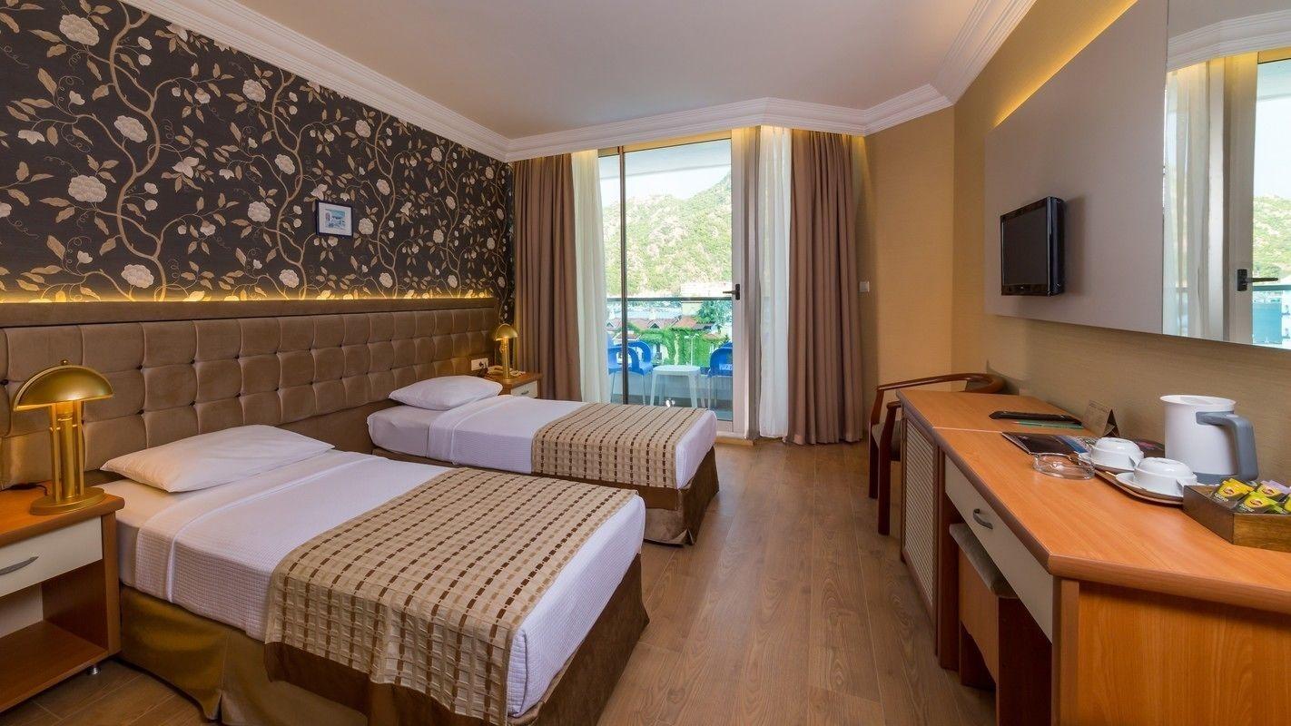 Letoile Beach Hotel Ічмелер Екстер'єр фото